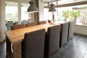 Particuliere woning Nickies de eettafel